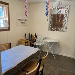 Eatly - Indoor seating room