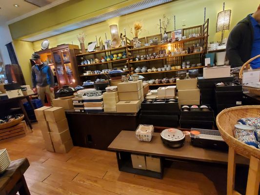 Utsuwa-No-Yakata by null