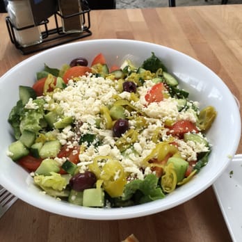 Malibu Eatery - Mediterranean salad without onion. - Seafood Near Me - Redondo Beach, California