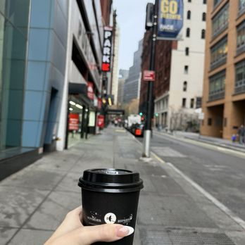 Voyager Espresso - Hot latte - Coffee & Tea Near Me - New York, New York