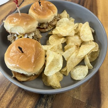 Southern Love - Pulled port sliders - Southern Near Me - Honolulu, Hawaii Southern Love - Pulled port sliders - Southern Near Me - Honolulu, Hawaii
