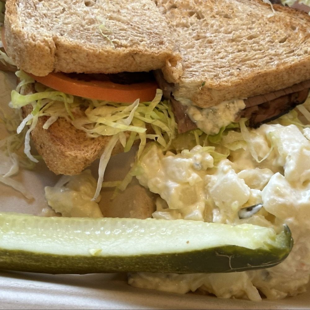 Hilltop Deli - Sandwiches Near Me - El Cajon, California
