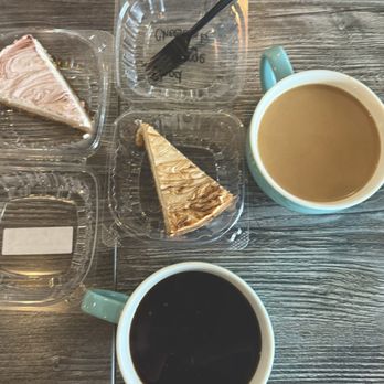 Reserva Coffee Roasters - Americano, americano & cram, mango cheesecake, raspberry cheesecake. - Coffee Roasteries Near Me - McAllen, Texas Reserva Coffee Roasters - Americano, americano & cram, mango cheesecake, raspberry cheesecake. - Coffee Roasteries Near Me - McAllen, Texas