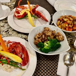 Trinity Restaurant - Lunch Semi-Buffet, very delicious!