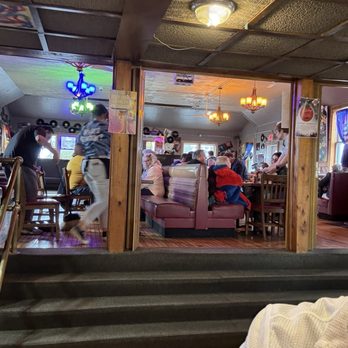 Toast Cedarburg - Happy diners everywhere! - Breakfast & Brunch Near Me - Cedarburg, Wisconsin