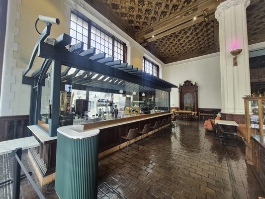 The Emerald Lounge by null