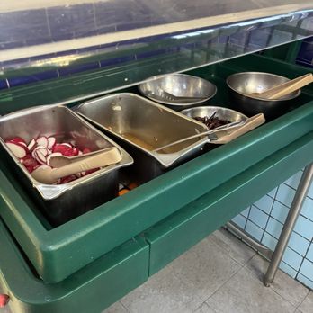 Chema's Tacos - Salsa bar - mostly empty (Aug 2025) - Tacos Near Me - Whittier, California