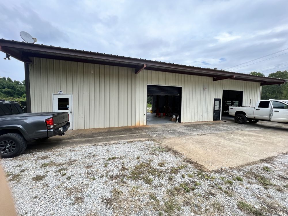 FAST AND FAIR AUTO REPAIR Updated October 2024 Request a Quote 25