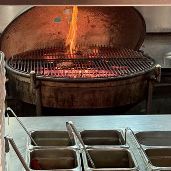 Weber Grill Restaurant - Barbeque Near Me - Chicago, Illinois Weber Grill Restaurant - Barbeque Near Me - Chicago, Illinois