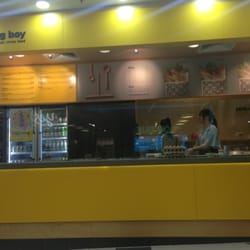 Centro Arndale Shopping Centre - Waiting for yummmm