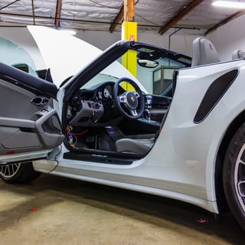 AudioFonixx - 2015 Porsche 911 Turbo S - Drone Tracking Device and K40 Radar Detector - Car Stereo Installation Near Me