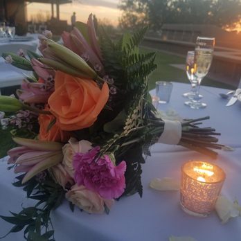 Casas Adobes Flower Shop - Florists Near Me - Tucson, Arizona