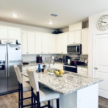 Mother And Son Cleaning Services - Airbnb - Cleaing - Home Cleaning Near Me Mother And Son Cleaning Services - Airbnb - Cleaing - Home Cleaning Near Me