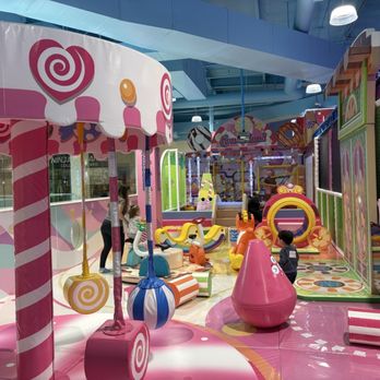 Candeeland Wonderpark - 2-4 play area - Indoor Playcenter Near Me - Carlsbad, California Candeeland Wonderpark - 2-4 play area - Indoor Playcenter Near Me - Carlsbad, California