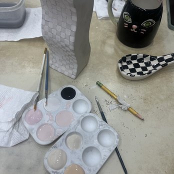 The Clayroom - Pottery - Paint-Your-Own Pottery Near Me - Brookline, Massachusetts