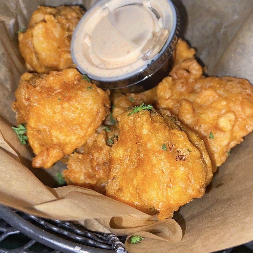 Shadow Lounge & Restaurant - Cauliflower - Lounges Near Me - Indianapolis, Indiana Shadow Lounge & Restaurant - Cauliflower - Lounges Near Me - Indianapolis, Indiana