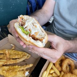 Burleigh Heads Fishmongers - Fish Burger
