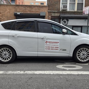 SwiftLocksmith - Keys & Locksmiths Near Me - New York, New York SwiftLocksmith - Keys & Locksmiths Near Me - New York, New York