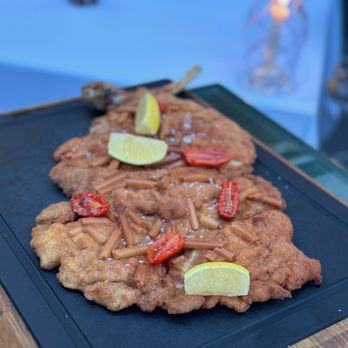 DaV Mare - Veal Milanese - Seafood Near Me - Portofino, GE DaV Mare - Veal Milanese - Seafood Near Me - Portofino, GE