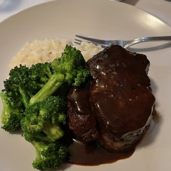 Cafe Maddalena - New American Near Me - Dunsmuir, California