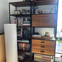 Lightning Van Moving - Shelving unit