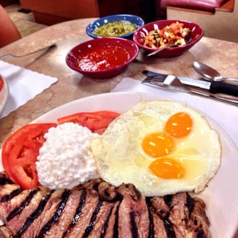 Harry's Cafe - Breakfast & Brunch Near Me - Huntington Beach, California