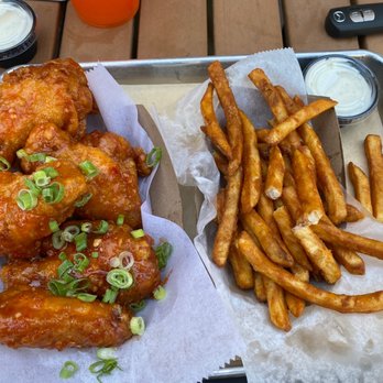 Fire Wings - 6 PC COMBO in Thai Chile and seasoned fries. - Chicken Wings Near Me - Brea, California Fire Wings - 6 PC COMBO in Thai Chile and seasoned fries. - Chicken Wings Near Me - Brea, California