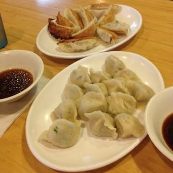 Golden Dumpling House - The boiled and pan fried dumplings are cooked perfectly. The inside filling is incredibly flavorful. - Chinese Near Me - Houston, Texas