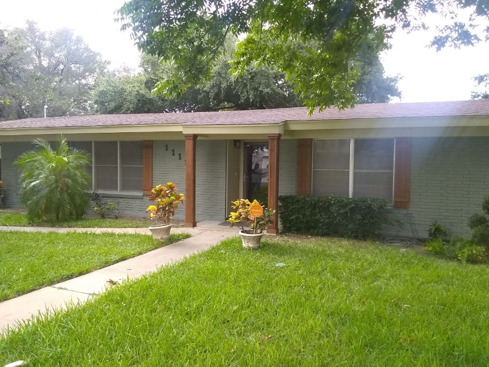 Slide of Roofing Solutions Co. RGV