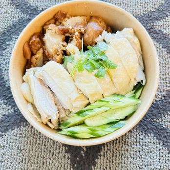 The Chicken Rice - Crispy Chicken Hainan Chicken Chicken n Rice Combo - Thai Near Me - Santa Ana, California