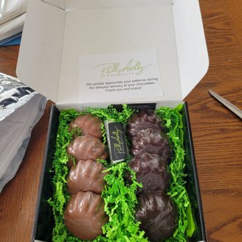 Phillip Ashley Chocolates - 4 milk chocolate pecan + 4 dark chocolate cashew turtles - Chocolatiers & Shops Near Me - Memphis, Tennessee Phillip Ashley Chocolates - 4 milk chocolate pecan + 4 dark chocolate cashew turtles - Chocolatiers & Shops Near Me - Memphis, Tennessee