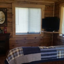 Big Pine Resort - Couch,  TV