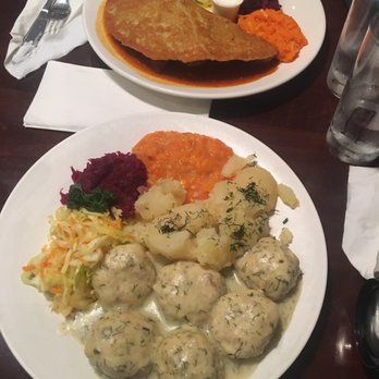 Café Polonez - Pulpety & potato pancake - Polish Near Me - Toronto, Ontario Café Polonez - Pulpety & potato pancake - Polish Near Me - Toronto, Ontario