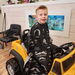 A Little Off the Top Salon - Kids love the hummer