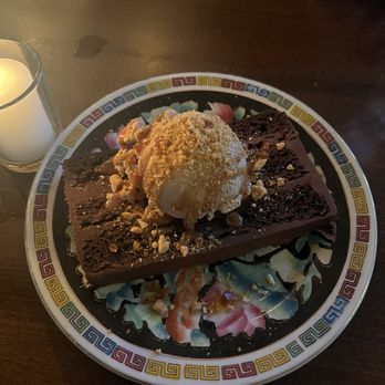 Falansai - Vietnamese Near Me - Brooklyn, New York