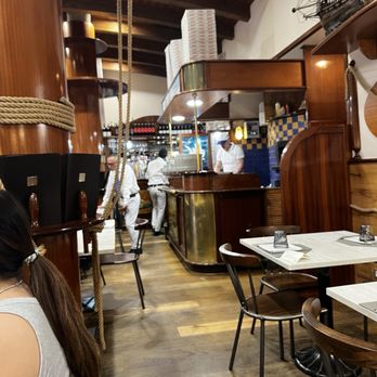 Il Veliero - Italian Near Me - Bologna, BO