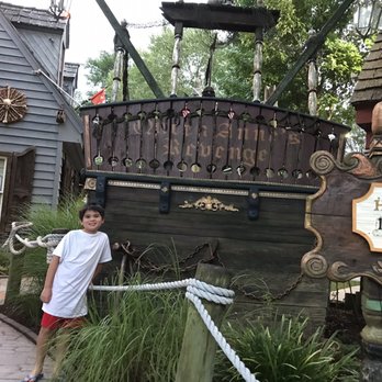 Pirate's Cove Adventure Golf - Mini Golf Near Me - Williamsburg, Virginia Pirate's Cove Adventure Golf - Mini Golf Near Me - Williamsburg, Virginia