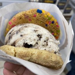 Cookie sandwich with Creamfetti (birthday cake with sprinkles) cookie, Snickerdoodle cookie, and cookies and cream ice cream