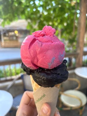 Old Country Market - Goats on Roof by null