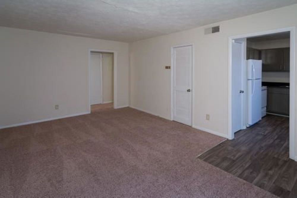 TARA HILL APARTMENT HOMES Updated September 2024 12 Photos 8050