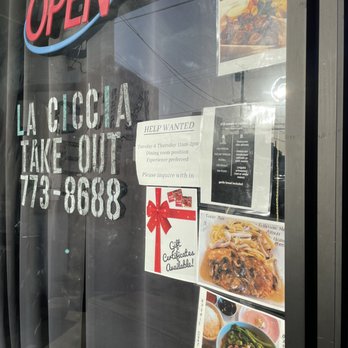 La Ciccia - Outside of the restaurant - Italian Near Me - Honolulu, Hawaii La Ciccia - Outside of the restaurant - Italian Near Me - Honolulu, Hawaii