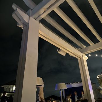 Topside Roof Deck - Outside - Cocktail Bars Near Me - Newport Beach, California