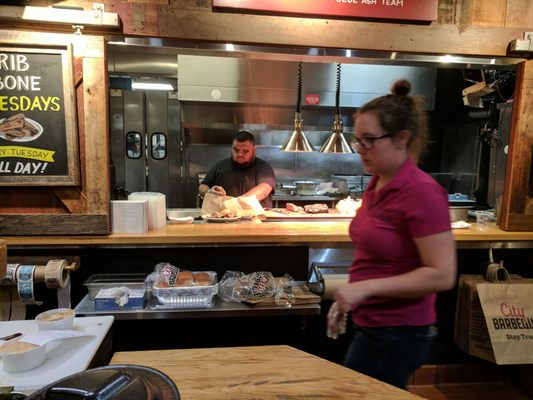city bbq blue ash