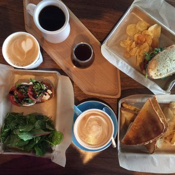 Daily Projects Cafe & Eatery - Cafes Near Me - Algonquin, Illinois