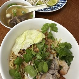 Cambodian dry noodles