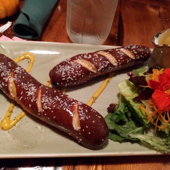 Latham House Tavern - American Near Me - Lyme, New Hampshire