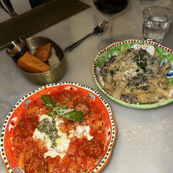 Cesarina - Pomodoro Fresco & Funghi - Italian Near Me - San Diego, California Cesarina - Pomodoro Fresco & Funghi - Italian Near Me - San Diego, California