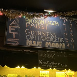 WELCOME TO THE JOHNSON’S - 50 Photos & 348 Reviews - Dive Bars - 123