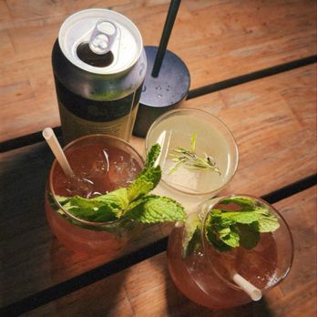 Green Lady Cocktail Room - Speakeasies Near Me - Honolulu, Hawaii Green Lady Cocktail Room - Speakeasies Near Me - Honolulu, Hawaii