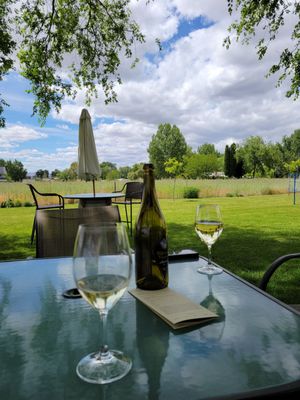 Williamson Orchards & Vineyards